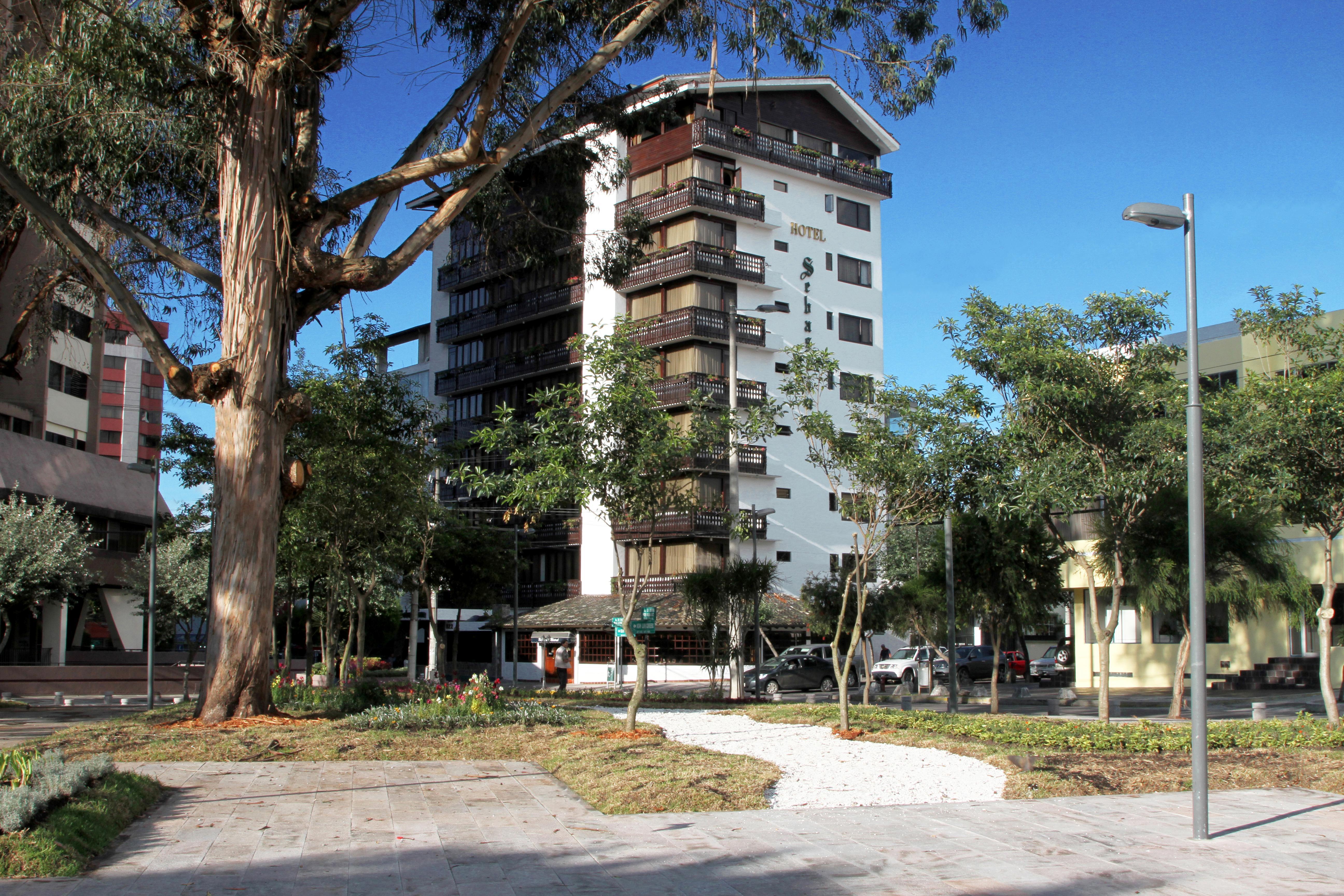Socialtel Quito Hotel Exterior foto