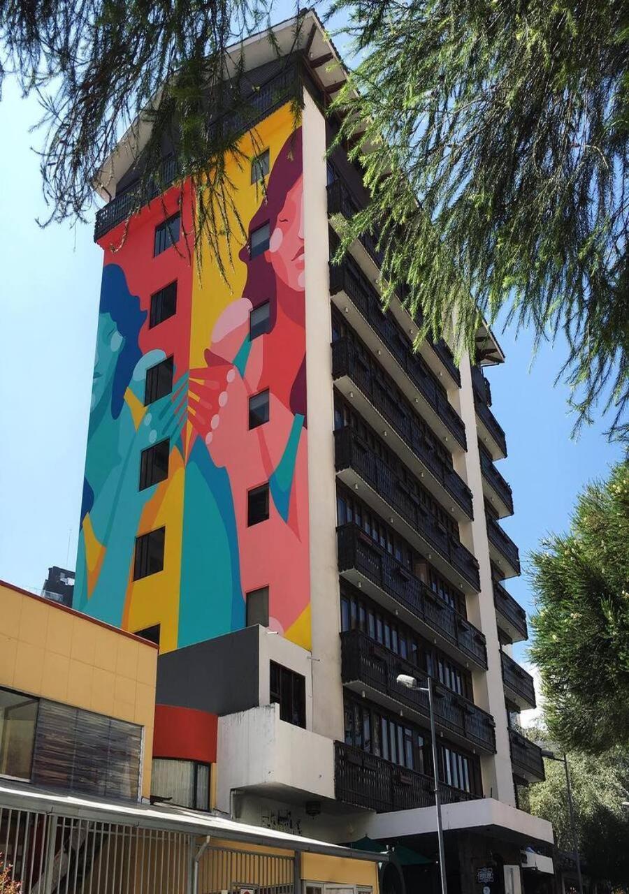 Socialtel Quito Hotel Exterior foto
